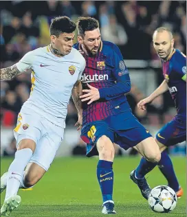  ?? Leo Messi no pudo marcar por octavo partido seguido ?? Aquí, con Perotti FOTO: CLAUDIO CHAVES