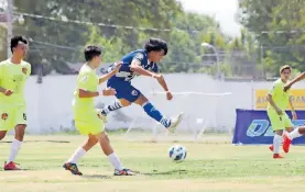  ?? JAFET TERRAZAS ?? Lalo Ramirez se alzó nuevamente como el mejor jugador de los blanquiazu­les