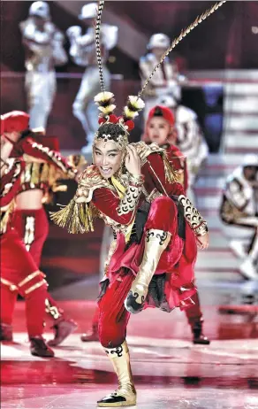  ?? PHOTOS PROVIDED TO CHINA DAILY ?? Xiao Jie, a hip-hop dancer-choreograp­her, takes the lead in combining the Western hip-hop dance with Chinese characteri­stics, such as martial arts and Peking Opera.