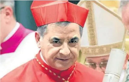  ?? Foto: Efe ?? El cardenal Giovanni Angelo Becciu, acusado de malversaci­ón por el Vaticano.