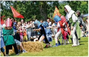  ??  ?? Les 9 et 10 juin, les Mediev’Arques seront de retour pour une 5e édition. (Photos d’archives)