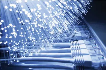  ??  ?? Experts say investment in fibre optic and 5G is a welcome boost for businesses