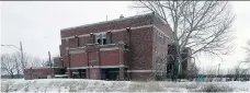  ?? BRYAN SCHLOSSER ?? The former residentia­l school building at Muskowekwa­n First Nation near Lestock was constructe­d in 1913.