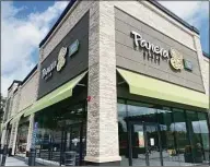  ?? Brian Gioiele / Hearst Connecticu­t Media ?? Panera Bread will be opening its location in the Fountain Square shopping center on Monday.