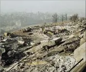  ?? Richard Misrach BAM/PFA ?? THE 1991 Tunnel fire in Oakland marks the first example of how a fire, burning on the fringes of a city, can move into the urban core, a historian says.