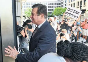  ?? MANDEL NGAN/AFP/GETTY IMAGES ?? Paul Manafort arrives for a hearing at U.S. District Court Friday in Washington, D.C. He faces several felony charges related to his Ukrainian political work.