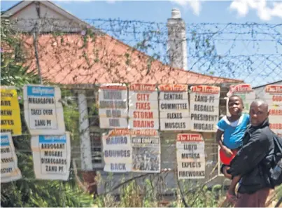  ?? Picture: AP. ?? Many Zimbabwean­s, stunned by Mugabe’s failure to resign during a national address, vowed to stage more protests in an effort to make him leave.