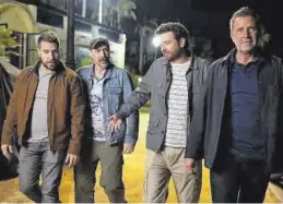  ?? MANUEL FIESTAS / NETFLIX ?? Raúl Tejón, Fele Martínez, Gorka Otxoa y Fernando Gil, en la serie.