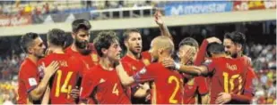  ?? EFE ?? La selección española celebra uno de sus goles