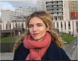  ??  ?? Ève Szeftel, journalist­e à l’AFP, en poste à Bobigny entre 2014 et 2018.