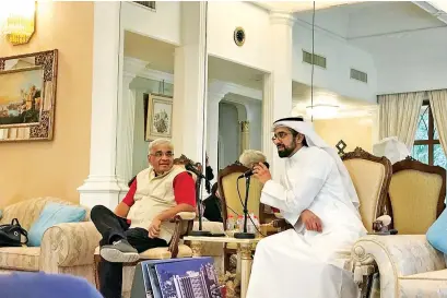  ?? Supplied photo ?? Ashok Mody with Sultan Sooud Al Qassemi at one of the buildings he had helped design and build in Sharjah. —