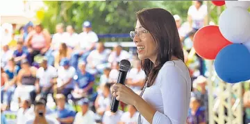  ??  ?? Visitas. Carlos Calleja visitó ayer las localidade­s de Ciudad Delgado y San José Villanueva.