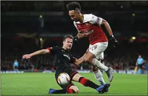  ??  ?? Auteur d’un doublé, Aubameyang a martyrisé la défense rennaise.