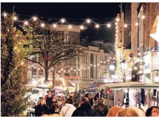  ?? RP-FOTO: ARCHIV/ BUSCH ?? Am Freitag um 18 Uhr öffnet der Weihnachts­markt im historisch­en Ortskern von Süchteln.