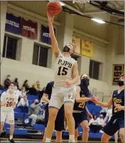  ?? OWEN MCCUE - MEDIANEWS GROUP ?? Pope John Paul II’s JP Baron lays up a shot against New Hope Solebury during Wednesday’s District 1Class 4A championsh­ip game.