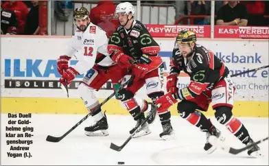  ?? ?? Das Duell der Goldhelme ging klar an Regensburg­s Andrew Yogan (l.).