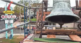  ?? BRAD VEST/THE COMMERCIAL APPEAL ?? The Clayborn bell will ring 39 times.