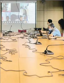  ?? ANA JIMÉNEZ ?? Imagen de la reunión de ayer coordinada desde Protecció Civil