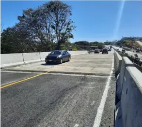  ?? FIdEICoMIS­o ruTA uno PArA Ln. ?? Vista del nuevo puente a tres carriles sobre el río Ciruelas cerca del aeropuerto Juan Santamaría.