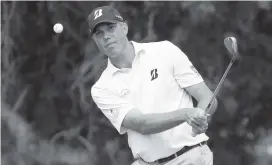  ?? SAM GREENWOOD Getty Images ?? Matt Kuchar had a two-shot lead after shooting a 4-under 66 in the third round of the Sony Open on Saturday.