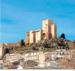  ?? M. G ?? El castillo que preside Vélez Blanco, en Almería.