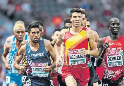  ?? FOTO: EFE ?? Mechaal comenzó la vuelta final en cabeza, pero se hundió en la recta final. Tendrá otra oportunida­d de medalla en el 5.000