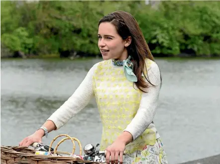  ??  ?? You’ll either find Emilia Clarke’s Me Before You character bubbly, foot-in-mouth dorkiness grating or charming.