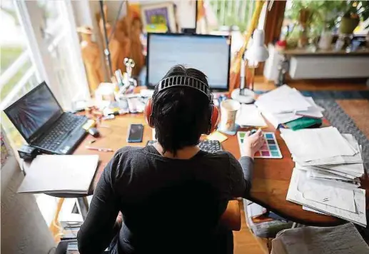  ?? Foto: AFP ?? In Luxemburg sind rein theoretisc­h 50 Prozent aller Arbeitsste­llen für Heimarbeit geeignet.