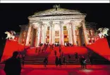  ??  ?? Die Red Dot Awards wurden im Konzerthau­s Berlin an die Gewinner übergeben