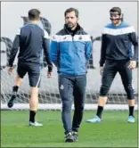  ??  ?? QUIQUE FLORES. Regresa al Coliseum.