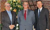  ?? FOTO: SENIOREN-UNION ?? Der Vorstand der Senioren-Union der CDU Brüggen mit Klaus-Dieter Albrecht (l.), Karl-Heinz Stoffers (Mitte) und Berthold Bauer.