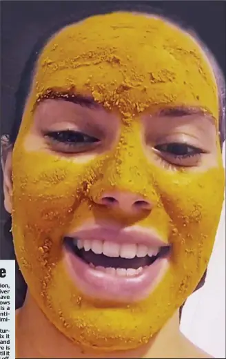  ??  ?? yellow peril: Daisy Ridley’s post showing her face covered in turmeric