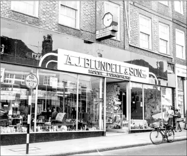  ??  ?? Blundell’s furniture store in Sittingbou­rne is celebratin­g its 70th anniversar­y