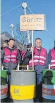  ?? ARCHIVFOTO: DPA ?? Siemens-Mitarbeite­r aus Görlitz demonstrie­ren am 31. Januar in Berlin gegen den geplanten Stellenabb­au.
