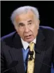  ?? MARK LENNIHAN — THE ASSOCIATED PRESS FILE ?? In this file photo, activist investor Carl Icahn speaks at the World Business Forum in New York.