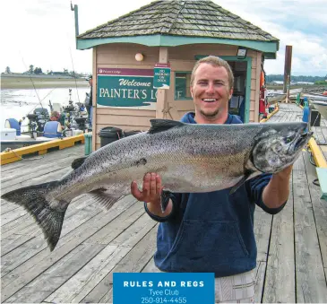  ??  ?? ROYAL DINING: There’s always the opportunit­y to take home fresh salmon steaks.