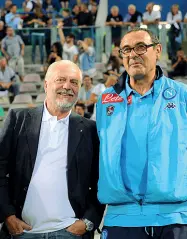  ??  ?? Protagonis­ti Il presidente Aurelio de Laurentiis con l’allenatore Maurizio Sarri, nel riquadro a sinistra, Marco Bellinazzo