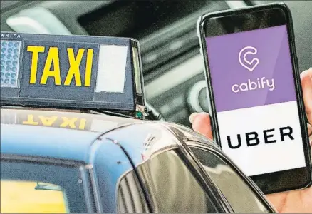  ?? MARIO CHAPARRO ?? La irrupción de empresas como Uber y Cabify ha movilizado al sector del taxi en contra