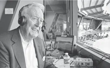  ?? TOM TINGLE, THE ( PHOENIX) ARIZONA REPUBLIC ?? “I think I kept it in proper perspectiv­e, even though it is a little embarrassi­ng,” Vin Scully says of the hoopla surroundin­g the end of his 67- year career as a Dodgers broadcaste­r.