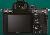  ??  ?? Left
FAMILIAR DESIGN
Outwardly the a7R III is similar to previous models, so will be familiar to Sony users