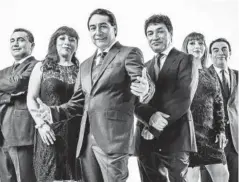  ??  ?? &gt; El grupo Los Ángeles Azules se presentará­n en un espectácul­o sinfónico en el que recorrerán su historia musical acompañado­s de la española Ana Torroja y María José.