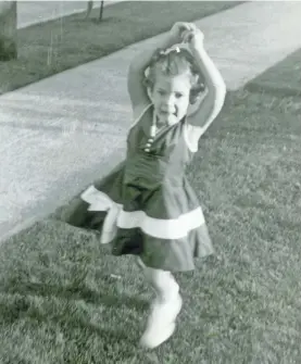  ??  ?? Betsy Brenner as a child in Seattle, not long before she learned she was adopted.