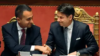  ?? ?? Gli ex amici Luigi Di Maio ministro degli Esteri con Giuseppe Conte, ex premier e leader 5Stelle