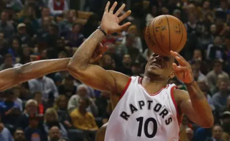  ?? RICK MADONIK /TORONTO STAR ?? DeMar DeRozan led the NBA in scoring with 33.7 points per game heading into Monday, but teams are trying to make it more difficult for him.