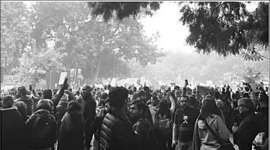  ??  ?? Protestors gather at the landmark Jantar Mantar to protest against the Citizenshi­p Amendment Act in New Delhi, India, Thursday, Dec. 19, 2019.(Photo: Hindustan Times)