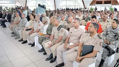  ?? F.E. ?? Algunos soldados que formarán de la Policía Militar Electoral para los comicios próximos.