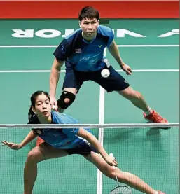  ??  ?? Great show: Goh Soon Huat and Shevon Lai Jemie beat China’s Wang Yilyu-Huang Dongping to storm into the semi-finals of the All-England yesterday.