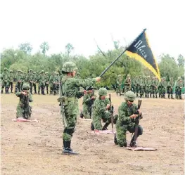  ?? ESPECIAL ?? Se graduaron 140 en centro de Nuevo León.