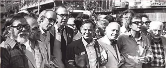  ?? ARCHIVO ?? Junto a Pujol, Benet y otros líderes políticos en la manifestac­ión del Onze de Setembre de 1977