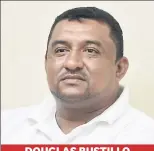  ??  ?? douglas bustillo